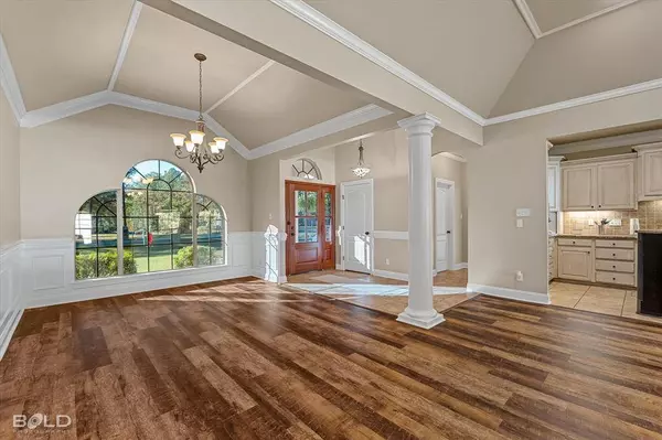 8150 Southdowns Drive, Shreveport, LA 71107