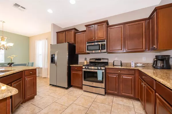 5137 OAKBOURNE AVE, Davenport, FL 33837