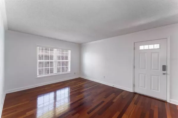 4866 CONWAY RD #114, Orlando, FL 32812