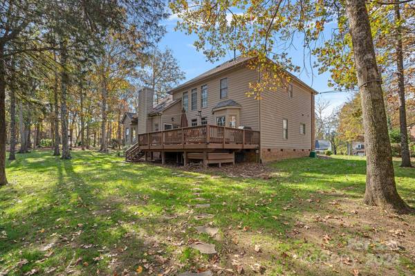 6200 Crestwick CT, Charlotte, NC 28269