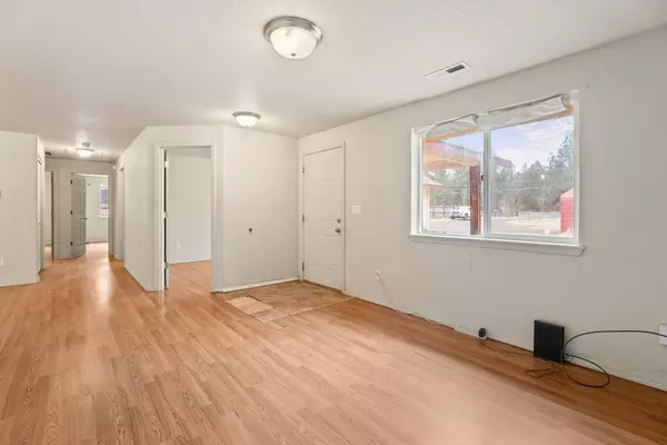 59674 Navajo RD, Bend, OR 97702