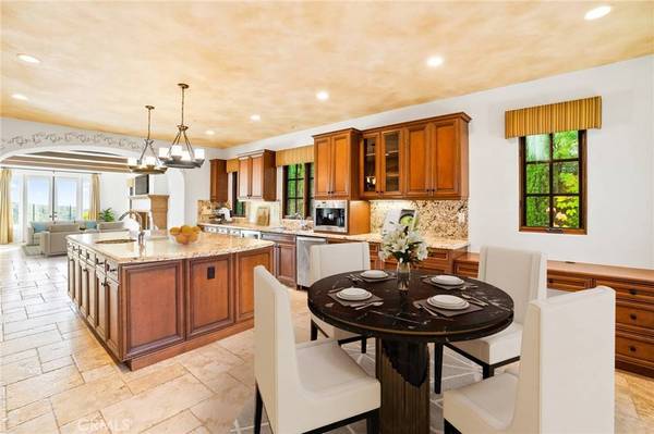 17 Canyon Peak, Newport Coast, CA 92657