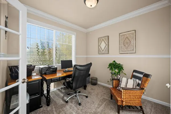 17009 E Morningside Ln, Greenacres, WA 99016