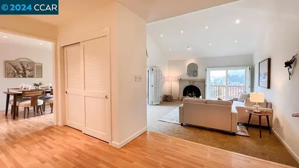 35 Reading Way, Pleasant Hill, CA 94523