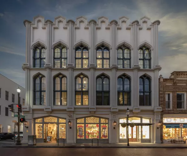 71 Wentworth St #304, Charleston, SC 29401