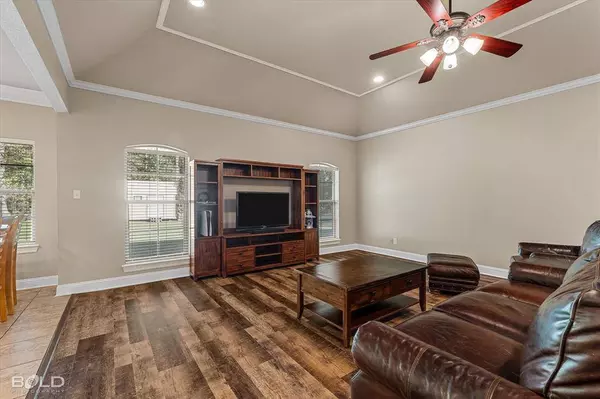 8150 Southdowns Drive, Shreveport, LA 71107