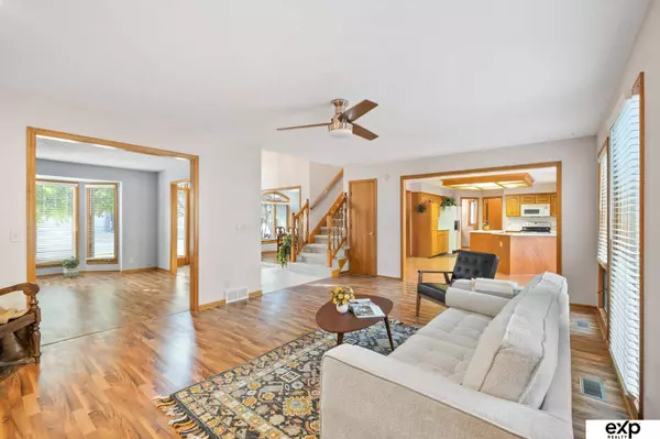 4311 N 142nd Avenue, Omaha, NE 68164