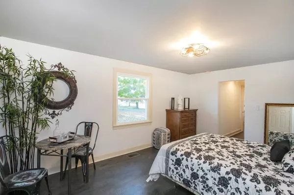 2533 Pennington Bend Rd, Nashville, TN 37214