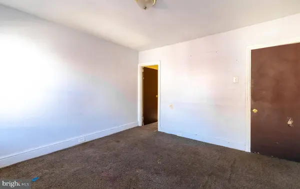 320 SYCAMORE ST, Camden, NJ 08103