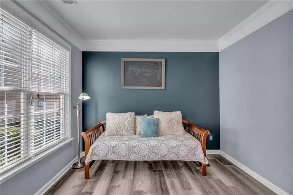 3247 Telford TER SW, Atlanta, GA 30331