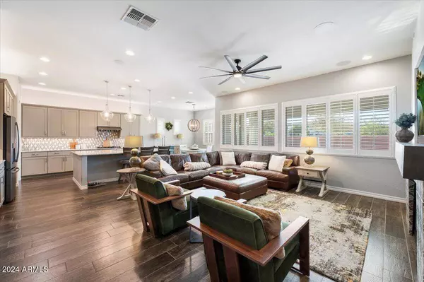 4497 E JESSE Street, Gilbert, AZ 85295