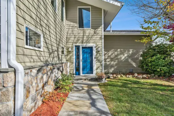 51 Old Farm Road, Weston, CT 06883