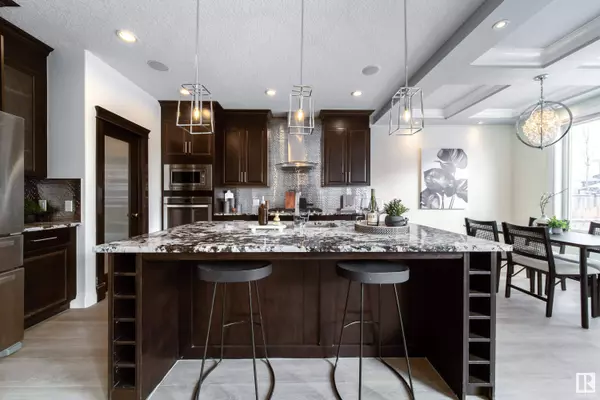 2615 BLUE JAY CL NW, Edmonton, AB T5S 0J7