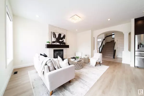 2615 BLUE JAY CL NW, Edmonton, AB T5S 0J7