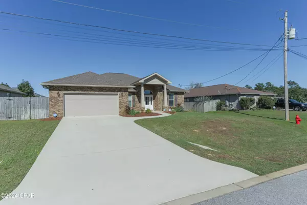 4338 Quiet CT, Gulf Breeze, FL 32563