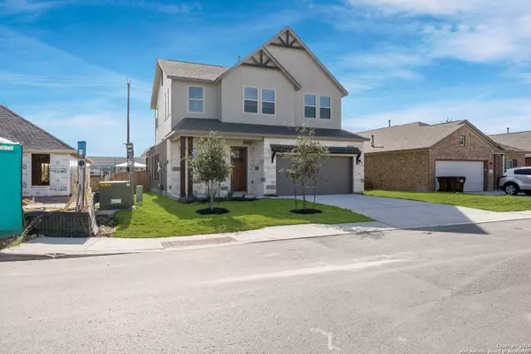 1813 SMALL SHIP DR, San Antonio, TX 78245