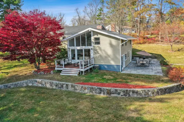 51 Old Farm Road, Weston, CT 06883