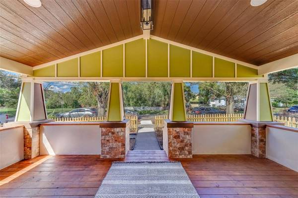 2960 DARTMOUTH AVE N, Saint Petersburg, FL 33713