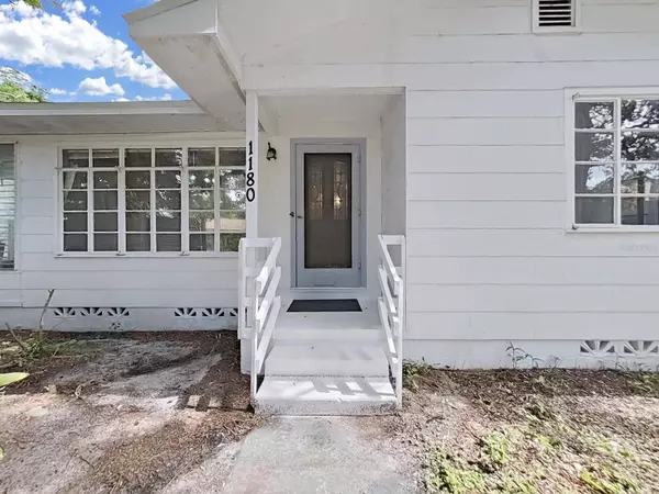 1180 SEDEEVA ST, Clearwater, FL 33755