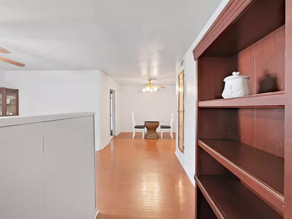 1180 SEDEEVA ST, Clearwater, FL 33755