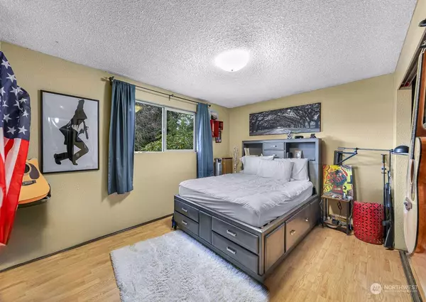 1029 32nd ST, Bellingham, WA 98225