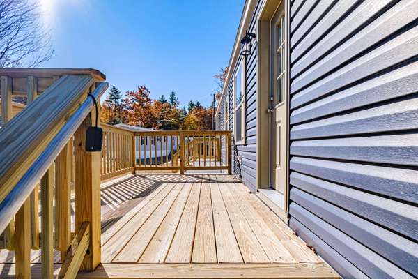 3 Birchwood LN, Limington, ME 04049