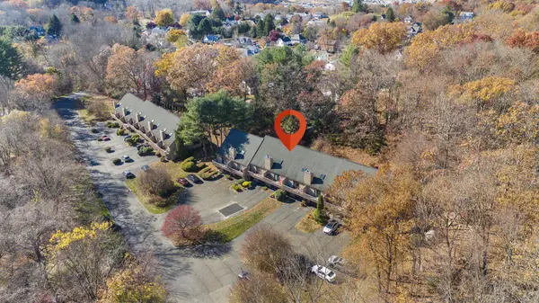 29 Moss Avenue #13, Seymour, CT 06483