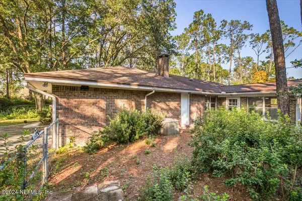 4260 SADDLEHORN TRL, Middleburg, FL 32068