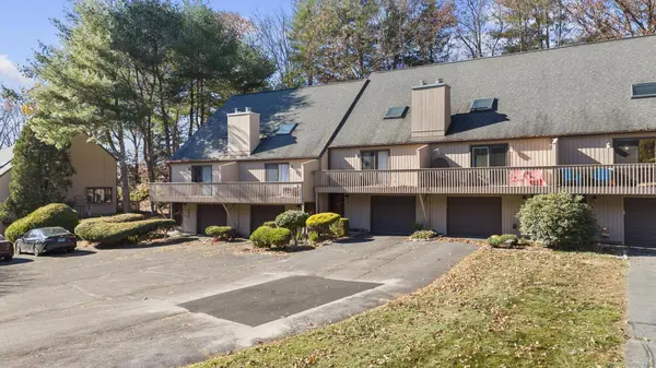 29 Moss Avenue #13, Seymour, CT 06483