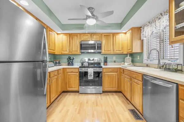 29 Moss Avenue #13, Seymour, CT 06483