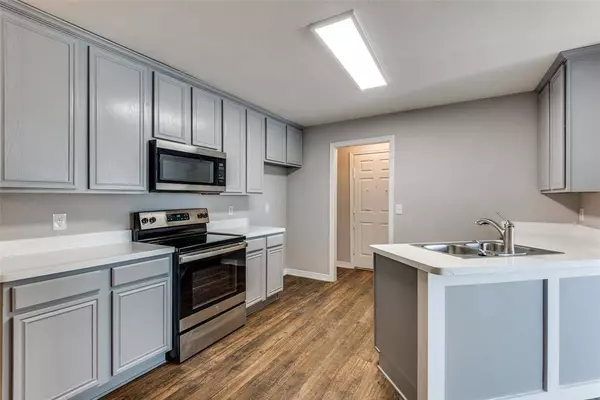 2643 Ventura Court, Glenn Heights, TX 75154