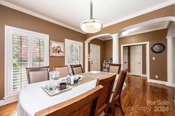 249 35th AVE NE, Hickory, NC 28601