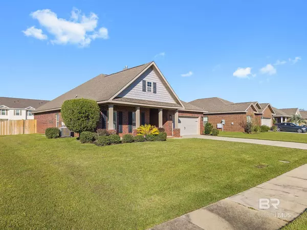 660 Darley Circle, Gulf Shores, AL 36542