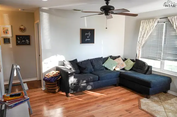 3030 STEARNS AVENUE, Wichita Falls, TX 76308