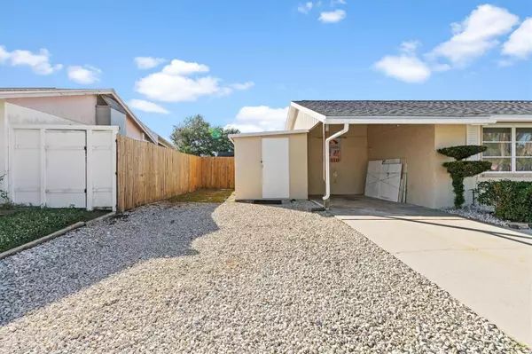 8253 GALLO AVE, North Port, FL 34287