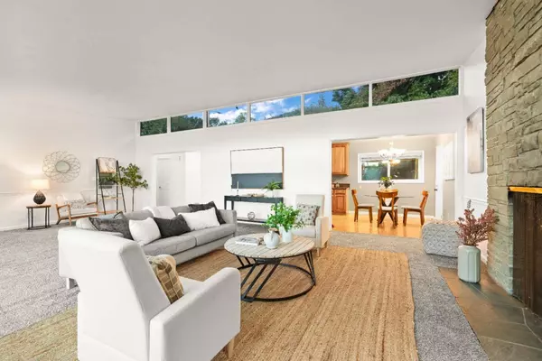 5915 Leona ST, Oakland, CA 94605