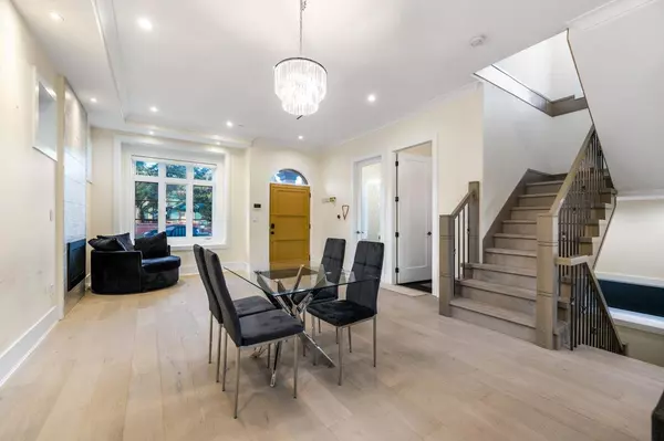 288 E 59TH AVE, Vancouver, BC V5X 1X9