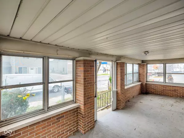 1217 S Belmont AVE, Indianapolis, IN 46221