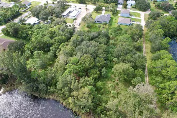 9530 87th PL, Vero Beach, FL 32967