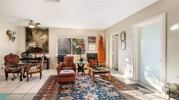 420 NW 39th St, Oakland Park, FL 33309