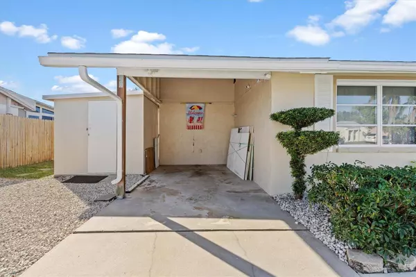 8253 GALLO AVE, North Port, FL 34287