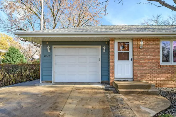 4316 Aquila AVE N, New Hope, MN 55428