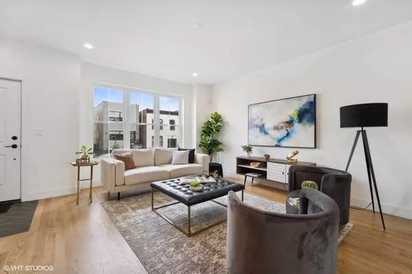 2515 W Lexington ST, Chicago, IL 60612