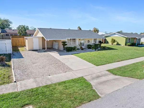 8253 GALLO AVE, North Port, FL 34287