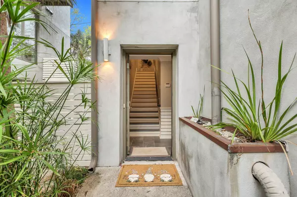 24 Ogier St #B, Charleston, SC 29403