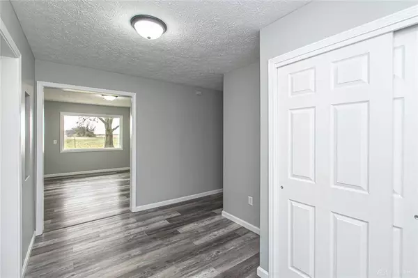 2518 E US Route 35, West Alexandria, OH 45381