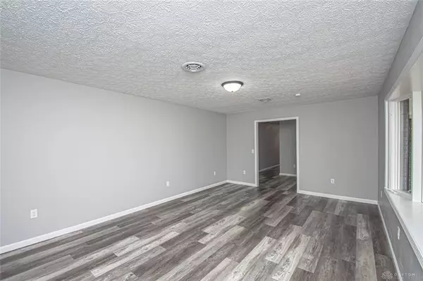 2518 E US Route 35, West Alexandria, OH 45381