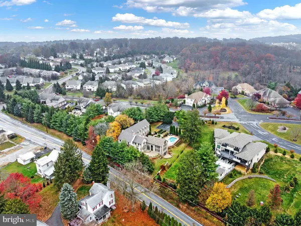 107 ELLESMERE LN, Mechanicsburg, PA 17055