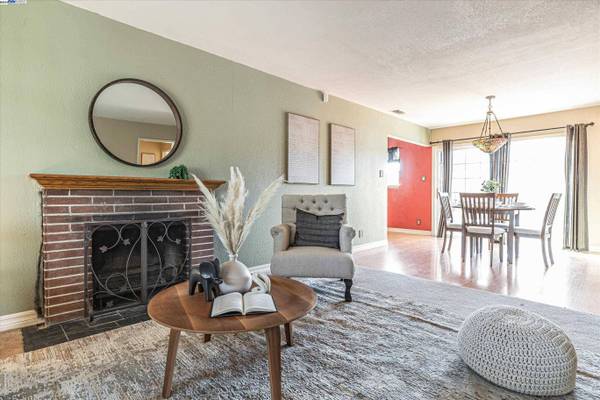 26051 Eastman Ct, Hayward, CA 94544