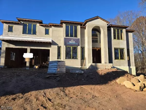 125 Livingston St, Norwood Boro, NJ 07647